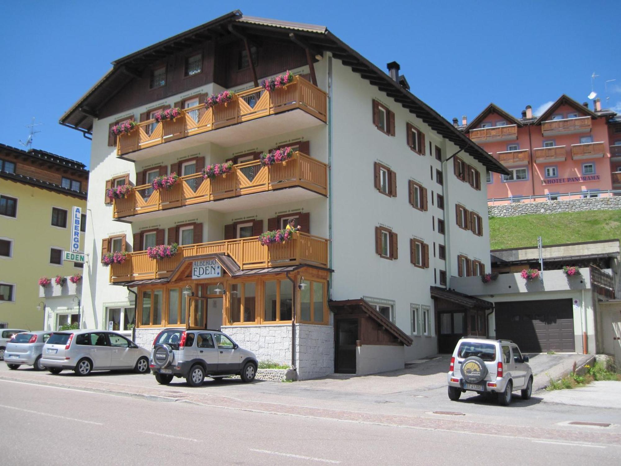 Albergo Eden Пассо-дель-Тонале Екстер'єр фото